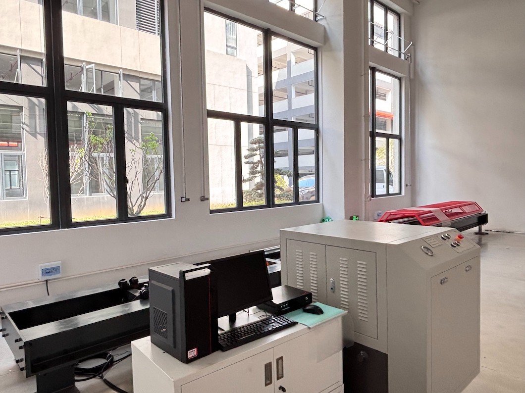 The Power Equipment Laboratory Fully Empowers Products to Go Overseas